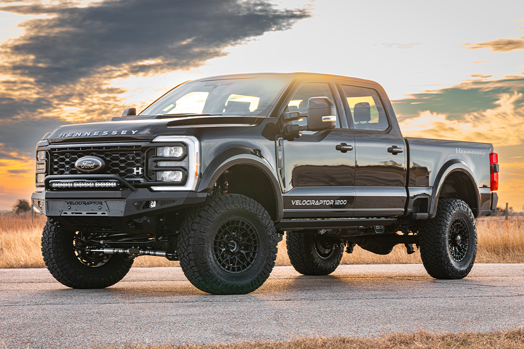 O VelociRaptor 1200 F-250 2026 da Hennessey marca o primeiro diesel pesado da marca