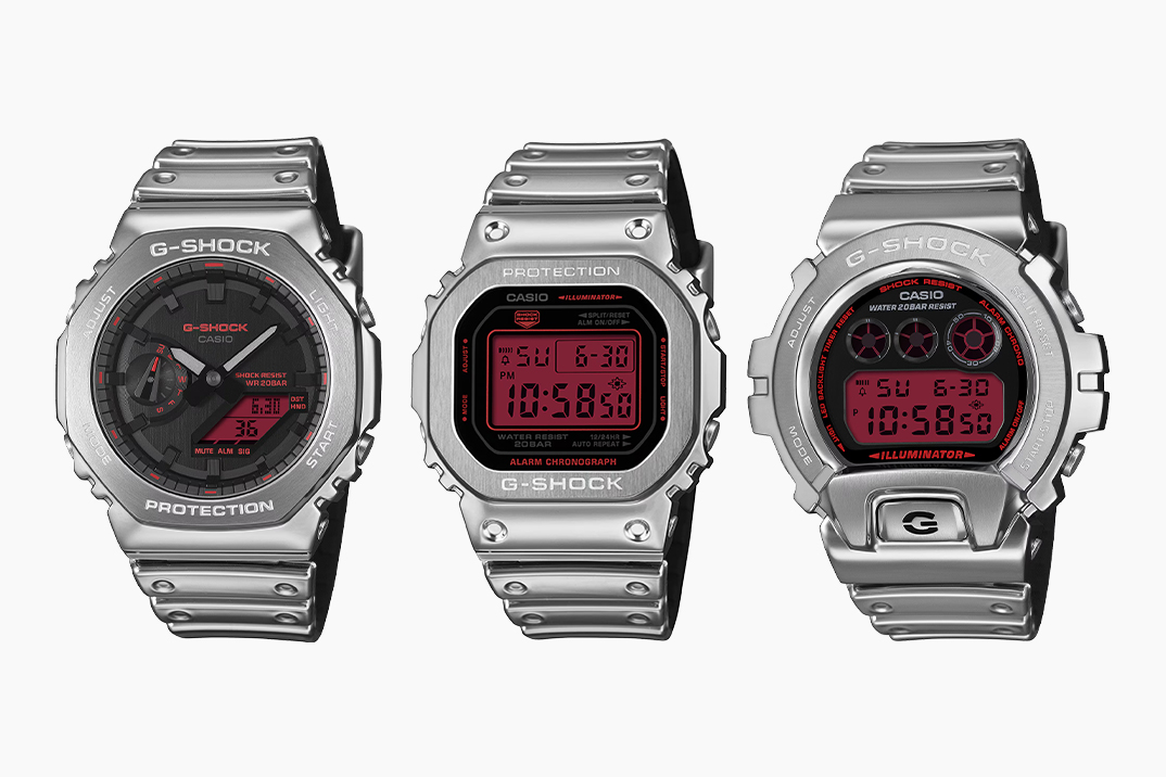 G-SHOCK dá à sua série metálica fina uma reforma tática com telas LCD vermelhas ousadas