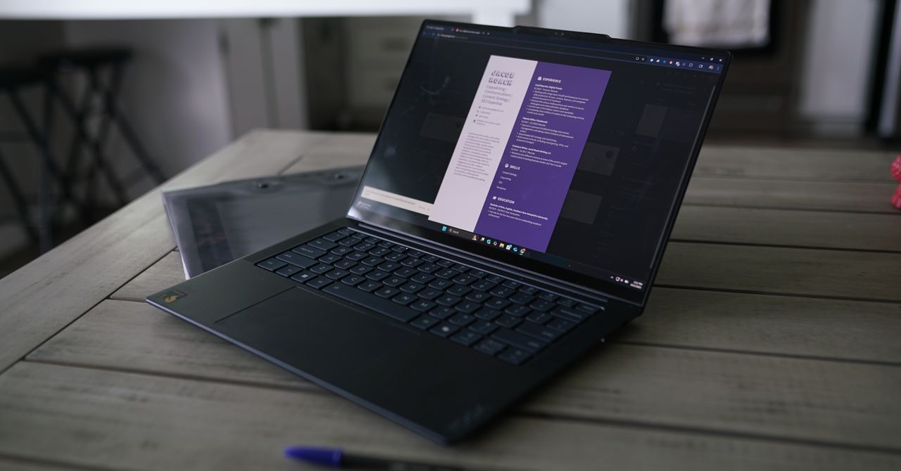 4 melhores construtores de currículo (2026), testados e revisados