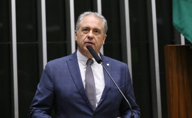 Projeto reduz alíquotas de PIS e Cofins antes da mudança no regime tributário para a indústria química – Notícias