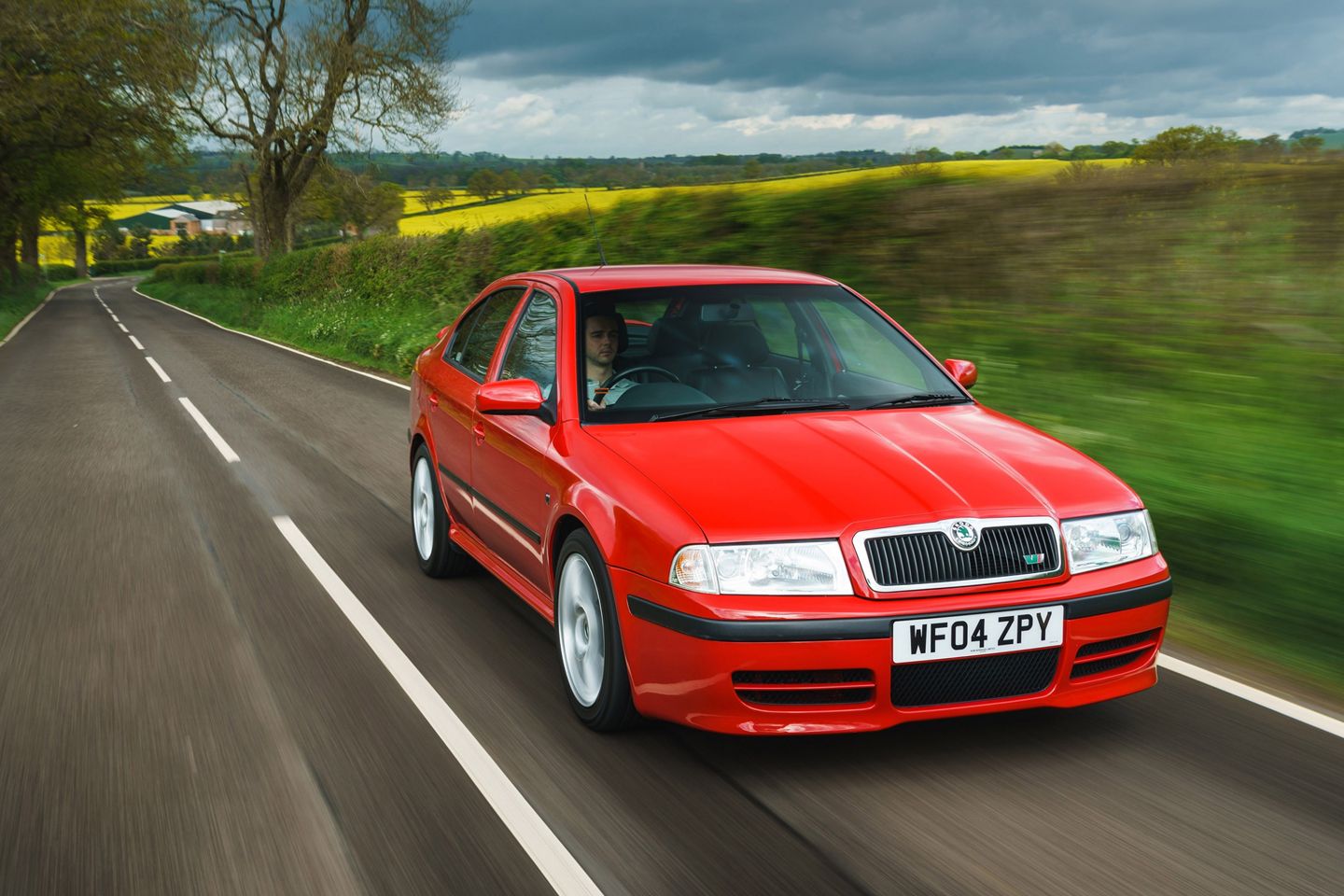 Após 25 anos de Skoda vRS, qual você deve comprar?