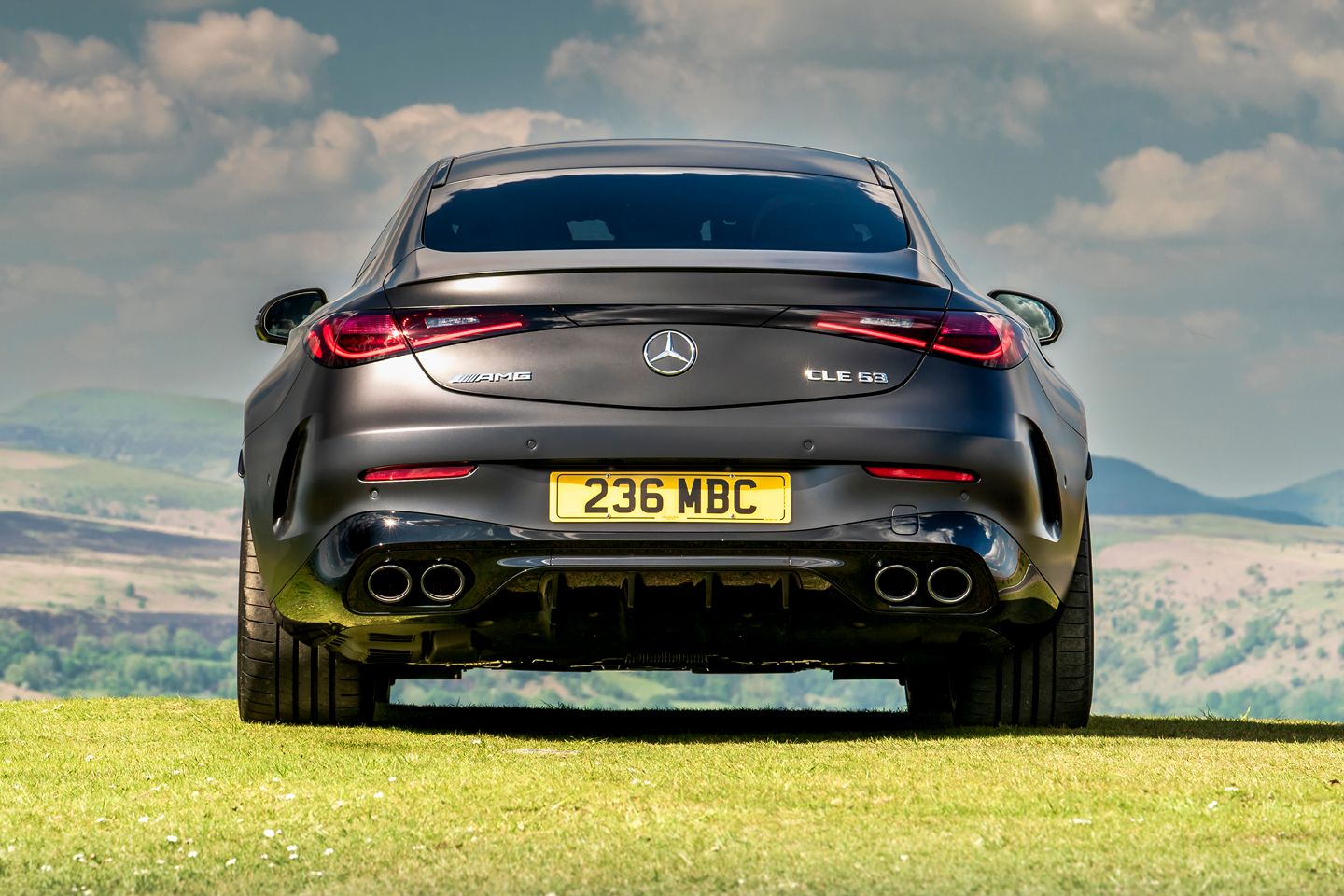 AMG confirma novo C53 em produto ‘fogos de artifício’