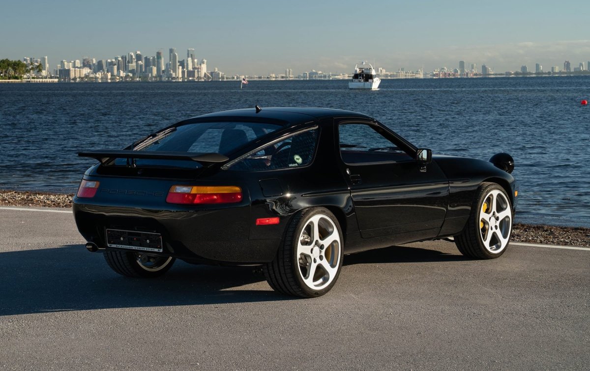 Este é o único RUF 928R que existe no mundo – e está à venda