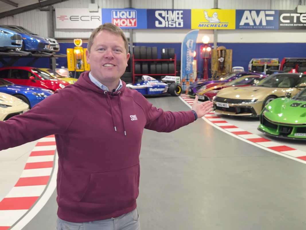 Dentro de uma coleção de carros de um milhão de dólares com Zero Garage Queens