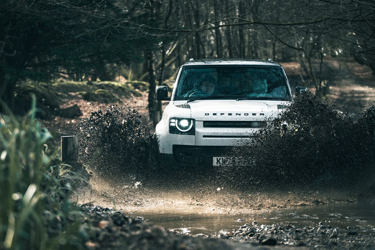 2026Land Rover Defender P425 | Revisão de pH