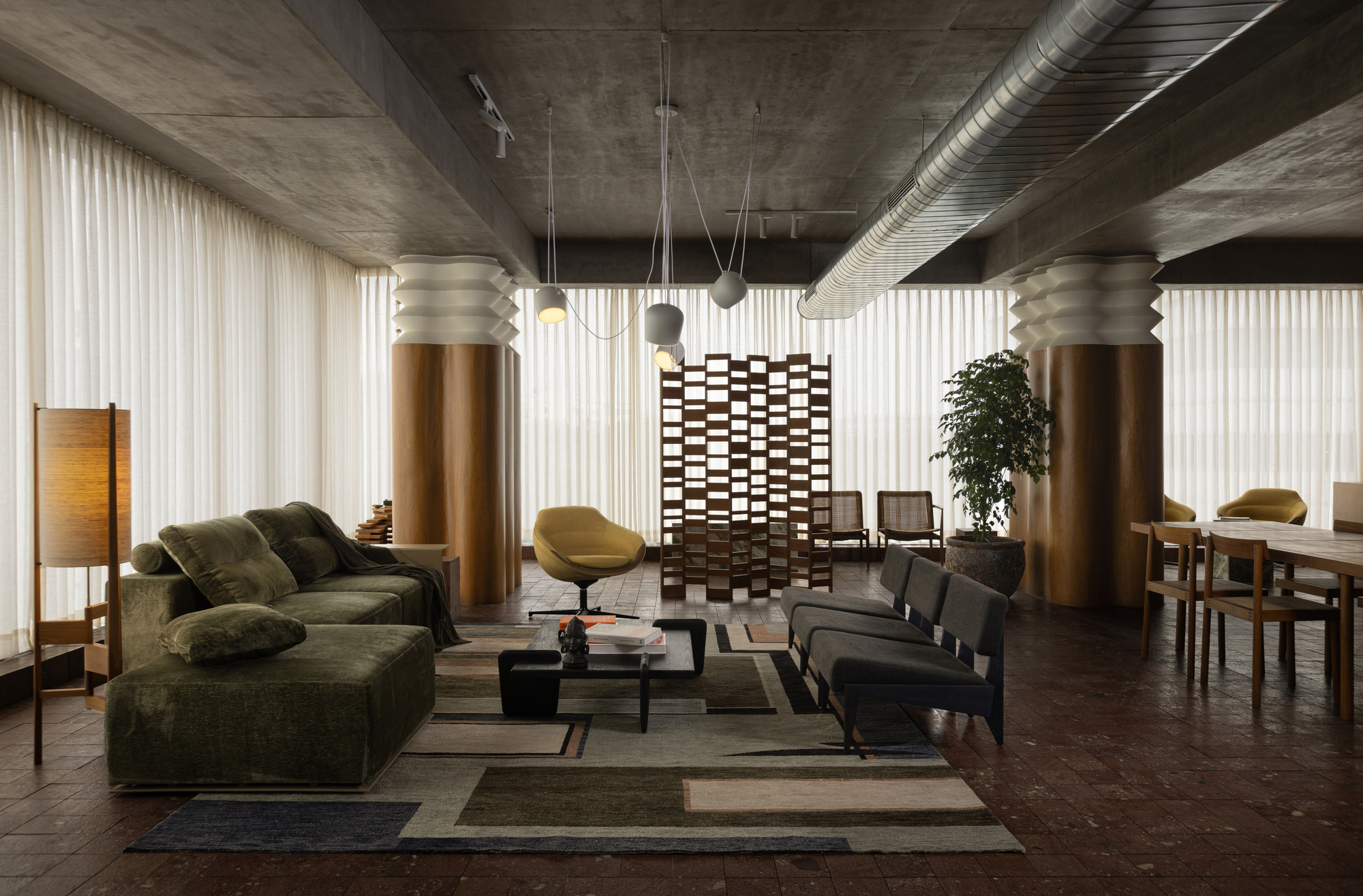 Escritório de relevo / outdoors | ArchDaily