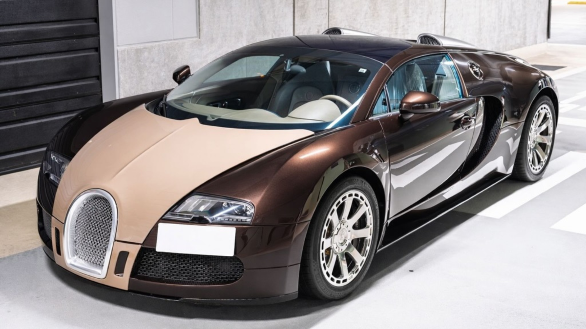 Yusaku Maezawa vendeu discretamente seu Bugatti Veyron Hermès único