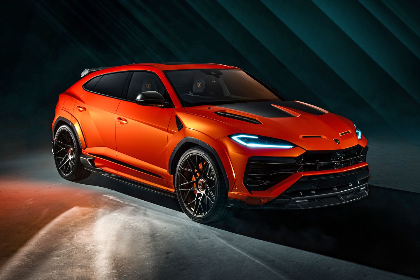 Urban Automotive lança kit widebody Urus