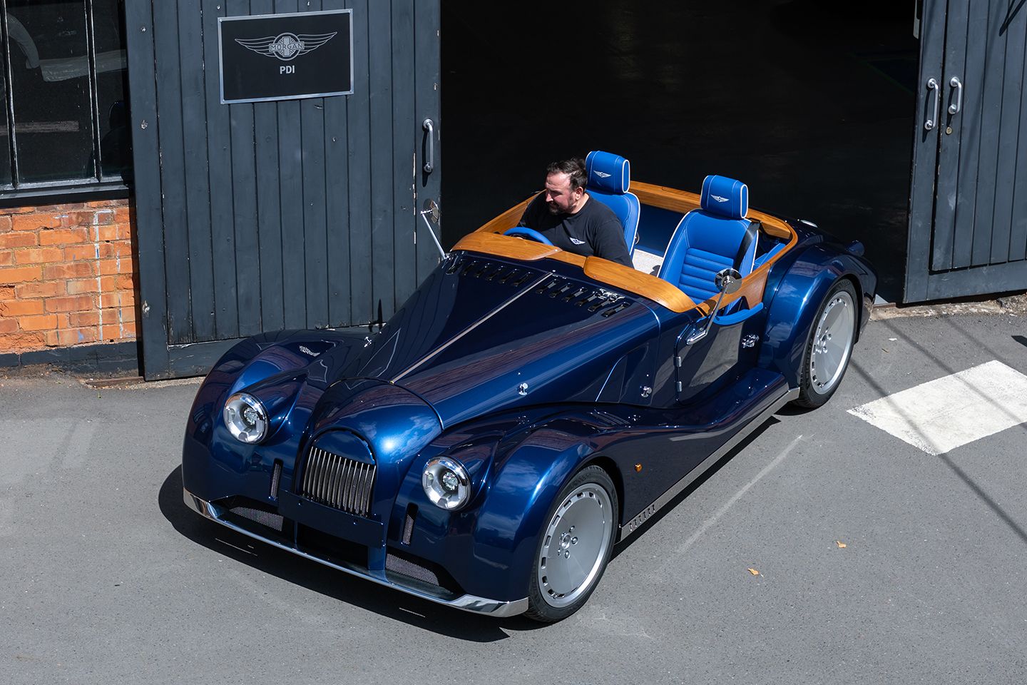 Morgan conclui produção de solstício de verão – PistonHeads UK