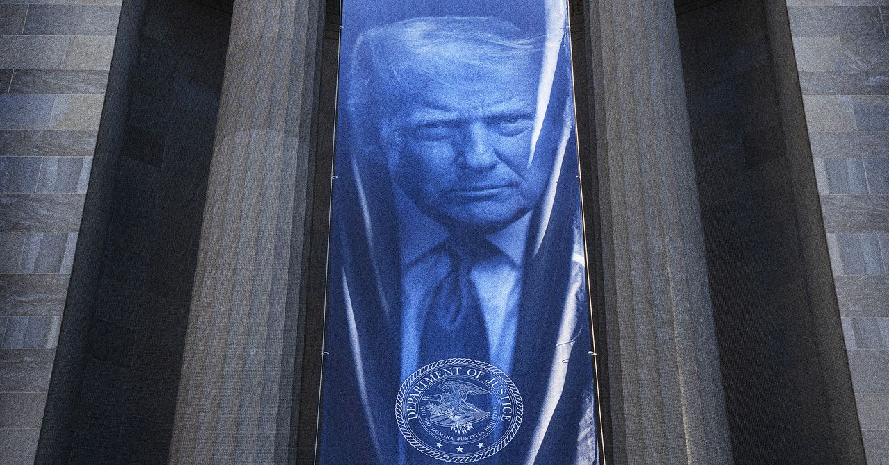 Eles ajudaram a planejar o comício de 6 de janeiro. Agora, sua empresa de eventos está arrecadando milhões em contratos governamentais