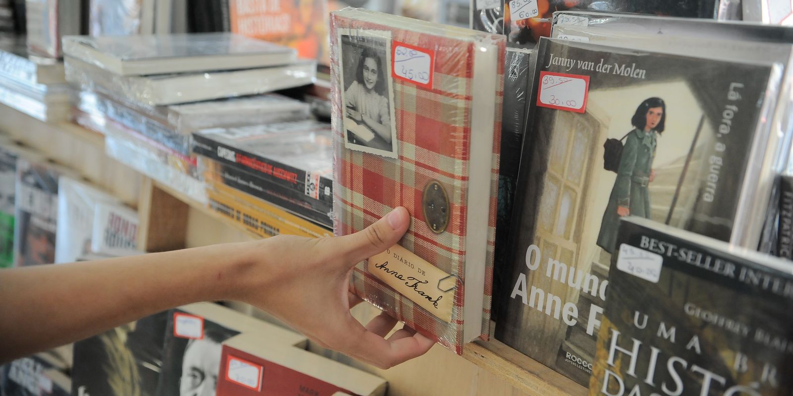 Festival Literário de Poços de Caldas começa dia 26 de abril