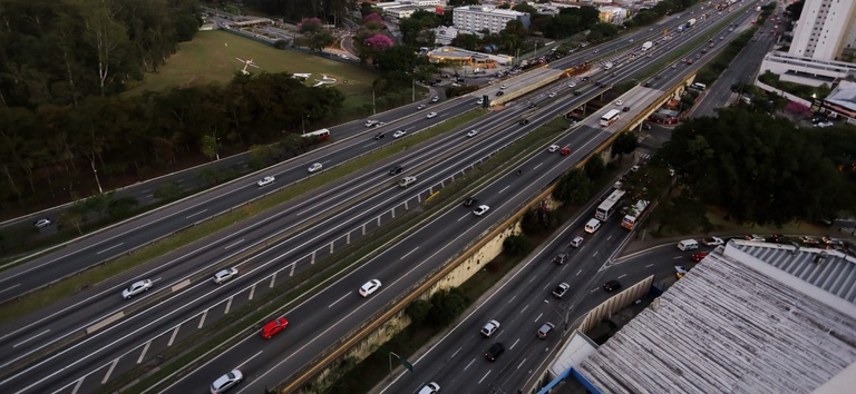 Rodovias em movimento, vidas em foco: ANTT acompanha mais de 14 mil atendimentos e reforça segurança no feriado de Tiradentes — Agência Nacional de Transportes Terrestres