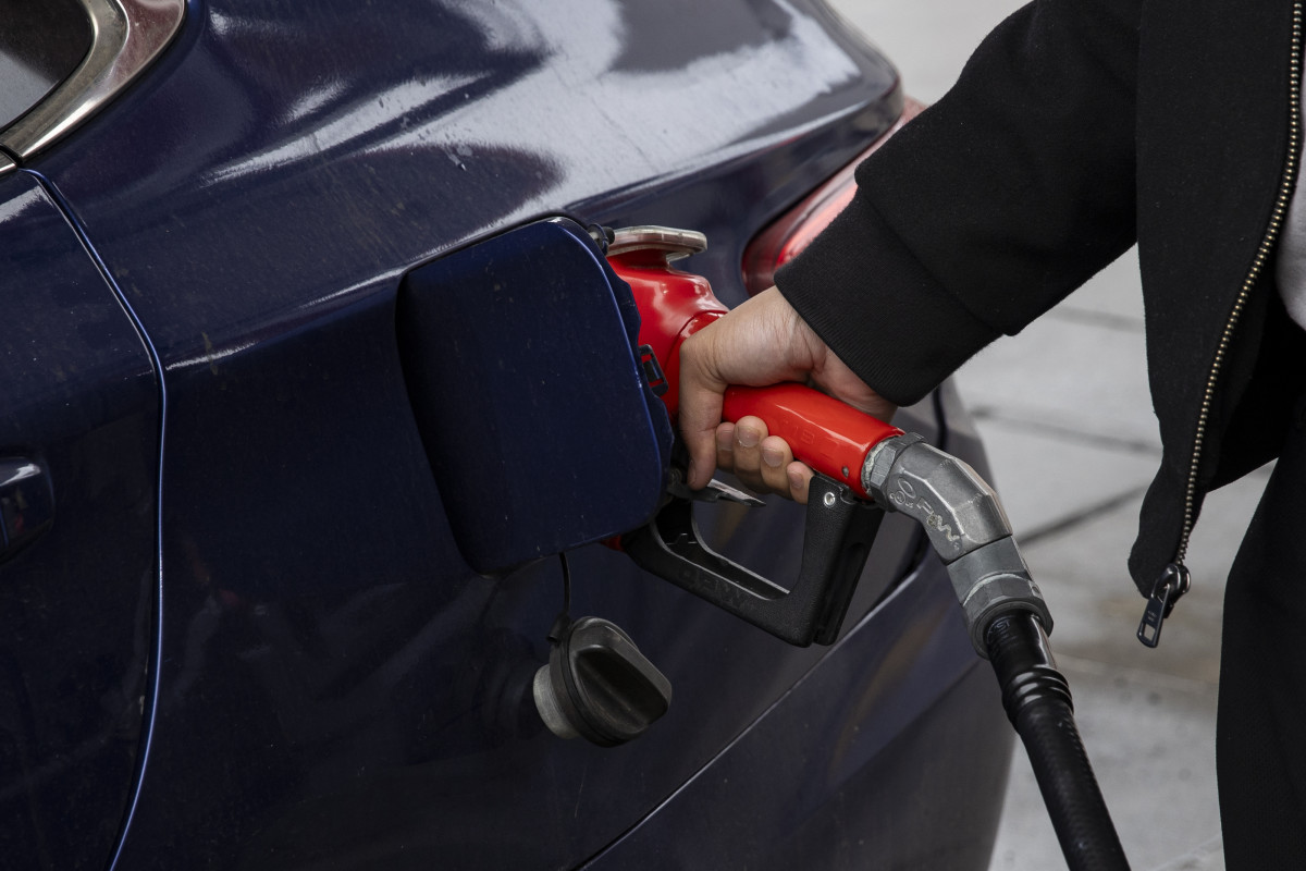 Mudar para EV pode economizar US$ 1.805 anualmente com os preços atuais do gás