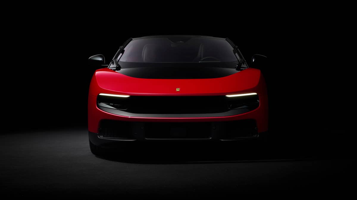 Ex-chefe da Ferrari bate Luce EV: "Tire o cavalo empinado"