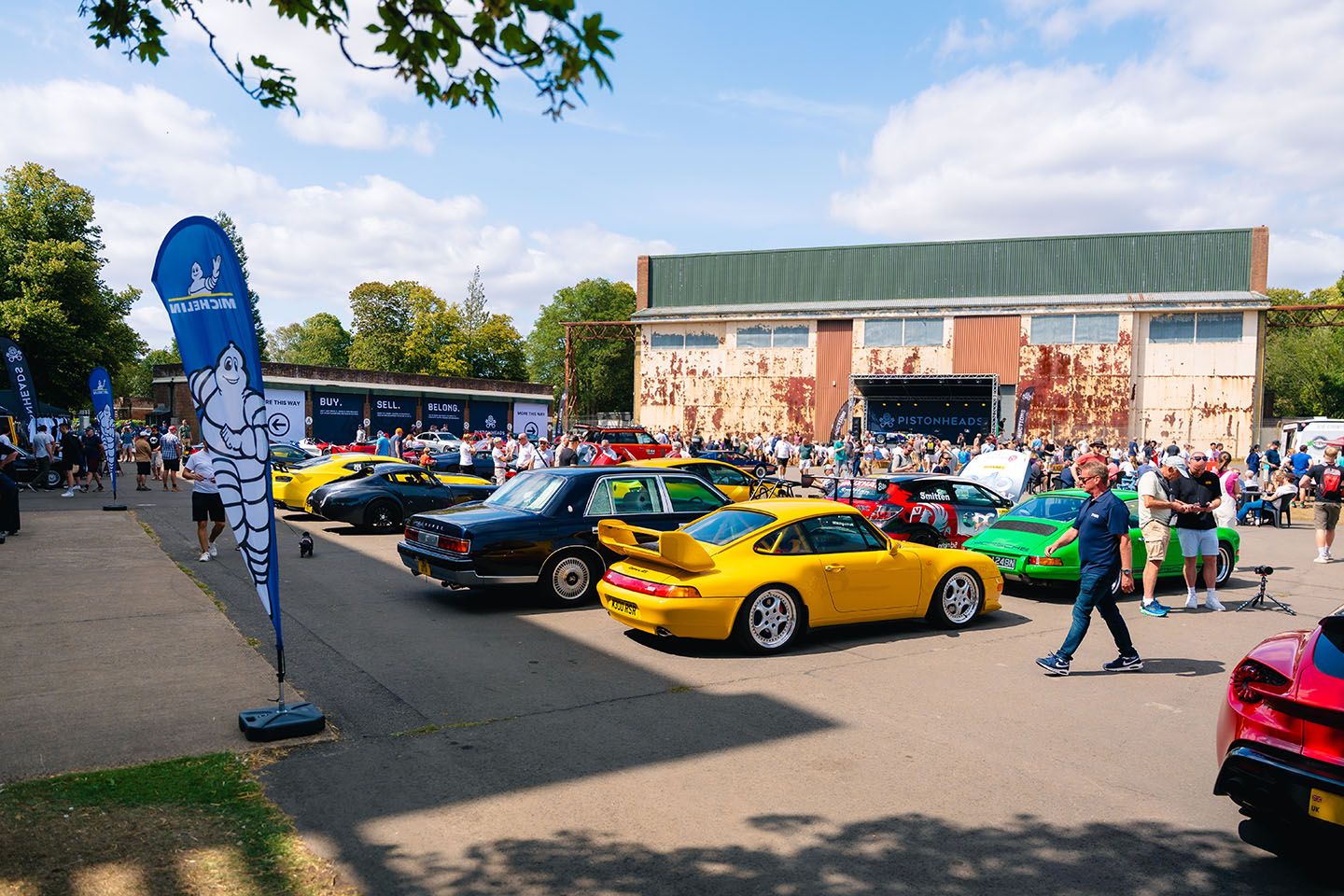 Venda seu carro com PH Auctions – compre ingressos VIP!