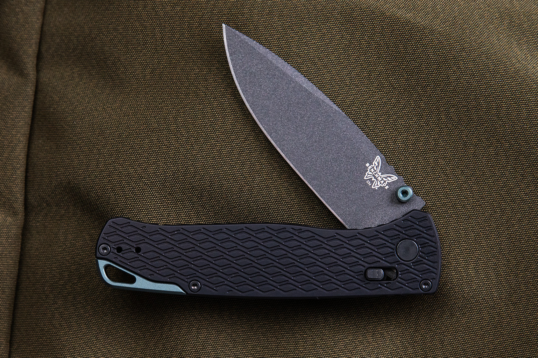 Prática: Ultralight Bugout Vapyr da Benchmade recebe lâmina Magnacut