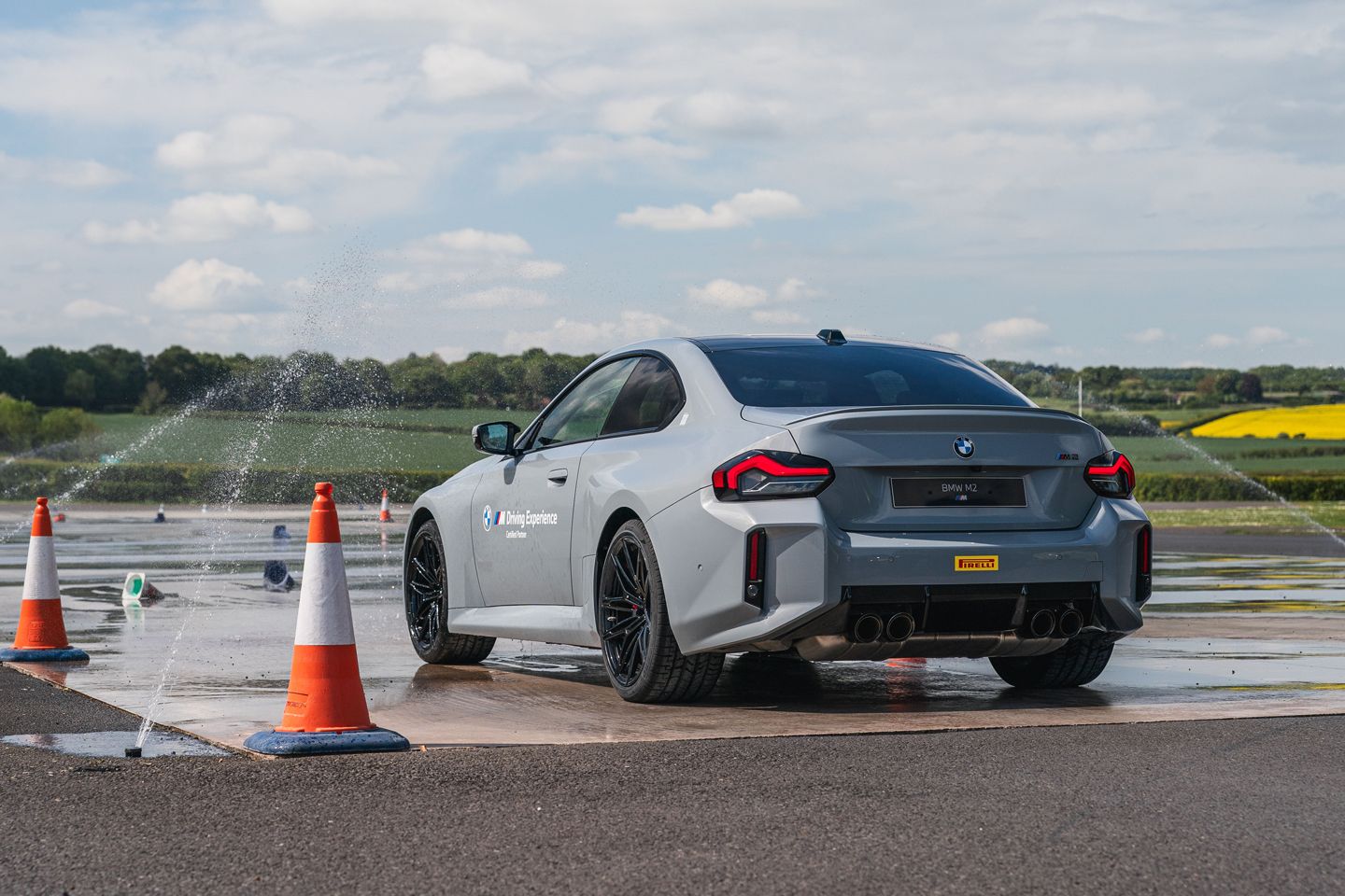 BMW lança nova M Driving Experience no Reino Unido